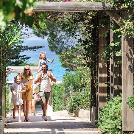 Belambra Clubs - Golfe De Lozari Holiday park 3*